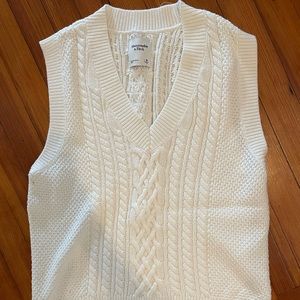 Oversized Knit Vest